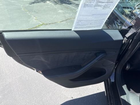 Used 2023 Tesla Model 3 Standard Range RWD image 19
