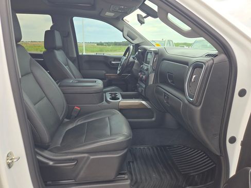 Certified 2020 Chevrolet Silverado 1500 RST w/ Texas Edition AWD/4WD image 23
