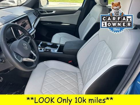 Used 2024 Volkswagen Atlas Cross Sport SEL Premium R-Line AWD/4WD image 20