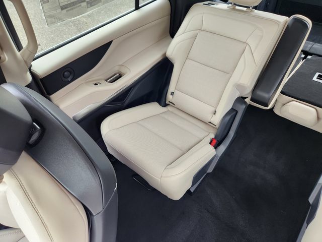 New 2026 Lincoln Nautilus Premier w/ Equipment Group 102A AWD/4WD image 13
