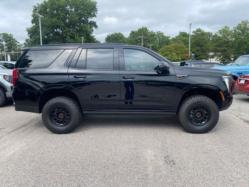 New 2026 GMC Yukon AT4 w/ AT4 Premium Package AWD/4WD image 43