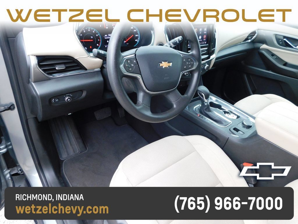 Certified 2023 Chevrolet Traverse LS FWD image 13