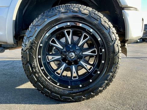 Used 2017 Ford F150 XLT w/ Equipment Group 302A Luxury image 19