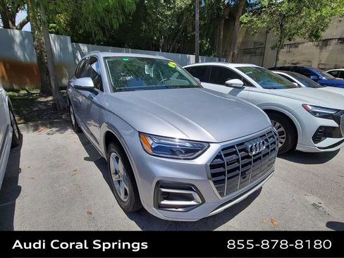 Used 2023 Audi Q5 2.0T Premium w/ Convenience Package AWD/4WD image 7