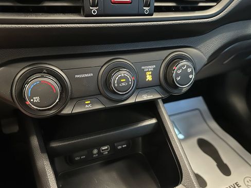 Used 2020 Kia Forte LXS FWD image 15