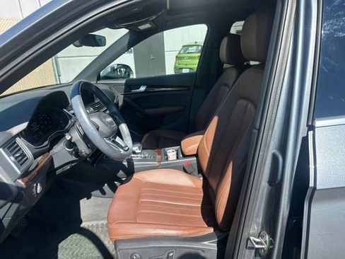 Used 2018 Audi Q5 2.0T Premium Plus AWD/4WD image 11