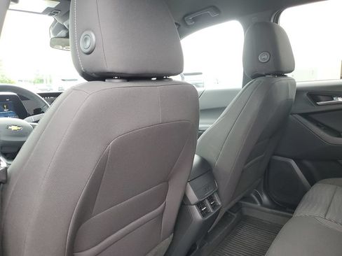 Used 2026 Chevrolet Equinox LT w/ LPO, Floor Liner Package FWD image 31