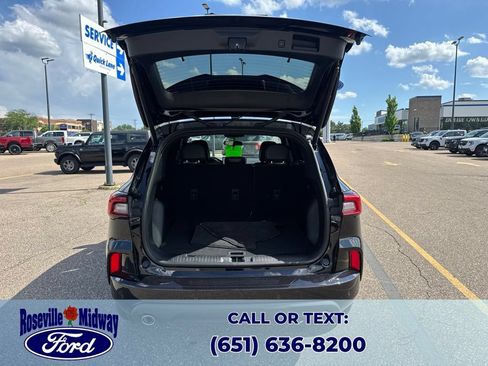 Used 2024 Ford Escape ST-Line Select w/ Tech Pack #2 AWD/4WD image 38