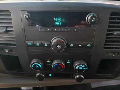 Used 2013 Chevrolet Silverado 1500 W/T image 36