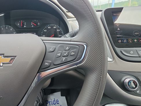 Used 2024 Chevrolet Malibu LT FWD image 21