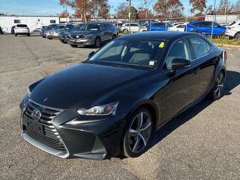Used 2020 Lexus IS 300 AWD w/ Premium Package image 2