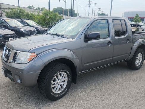 Used 2018 Nissan Frontier SV AWD/4WD image 20