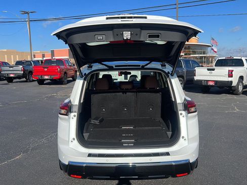 New 2026 Nissan Rogue Platinum w/ Platinum Premium Package image 11