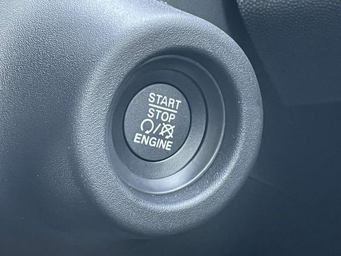 New 2025 RAM ProMaster 2500 w/ Convenience Group image 31