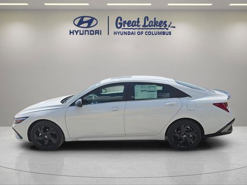 New 2026 Hyundai Elantra SEL Sport Premium w/ Cargo Package FWD image 2