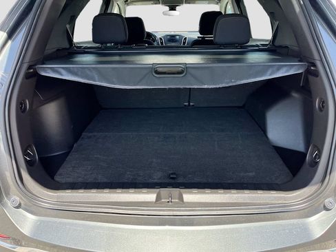 Used 2021 Chevrolet Equinox LT FWD image 24