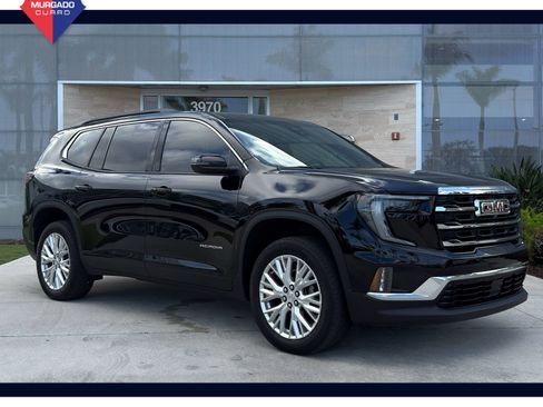 Used 2024 GMC Acadia Elevation image 1