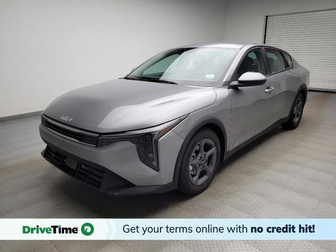Used 2025 Kia K4 FWD image 1