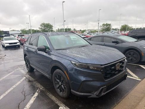 Used 2025 Honda CR-V Sport image 2