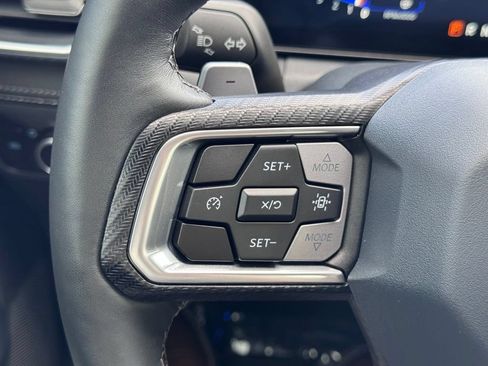Used 2025 Ford Mustang GT Premium RWD image 9