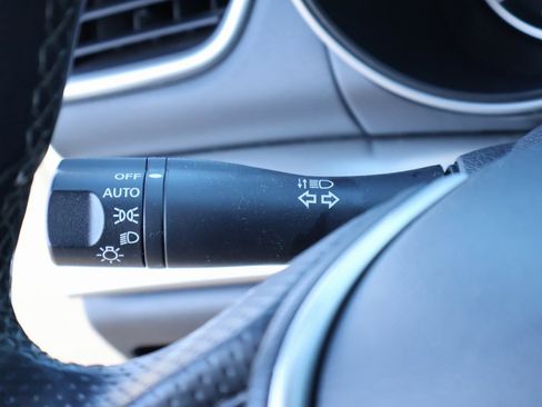 Used 2023 Nissan Maxima SV w/ Floor Mat Group image 33