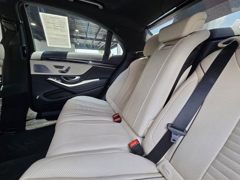Used 2019 Mercedes-Benz S 560 S 560 w/ AMG Line Exterior image 18