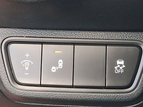 Used 2023 Kia Forte LXS w/ LXS Technology Package image 27