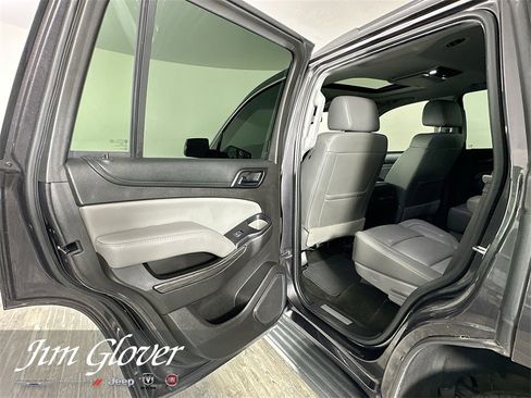 Used 2017 Chevrolet Tahoe LT image 13