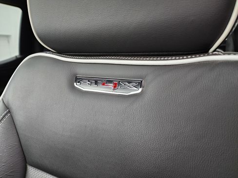 Used 2022 GMC Sierra 1500 AT4X image 51