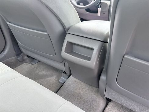 Used 2007 Toyota Camry LE FWD image 29