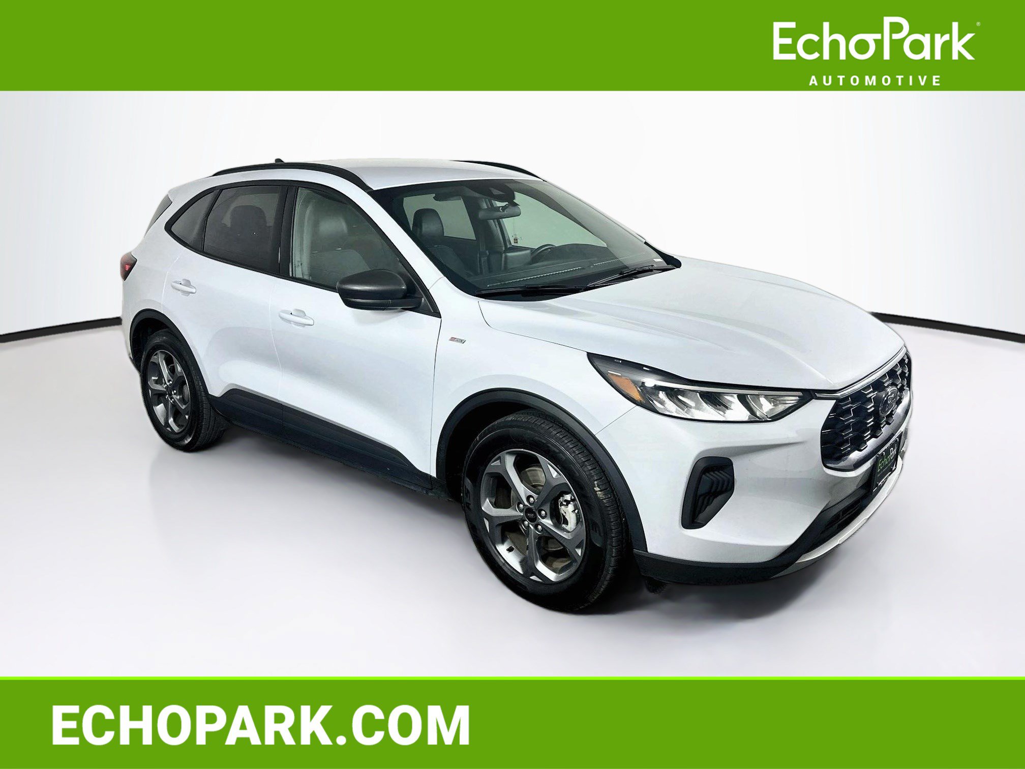 Used 2025 Ford Escape ST-Line FWD image 1