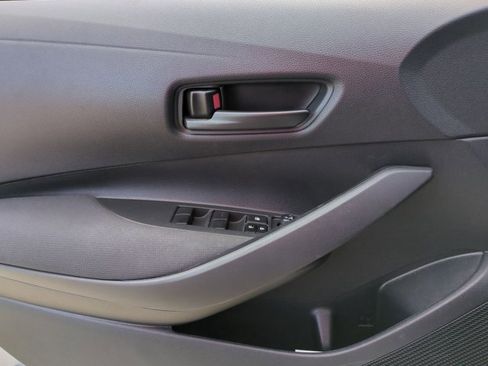 Used 2024 Toyota Corolla LE image 11