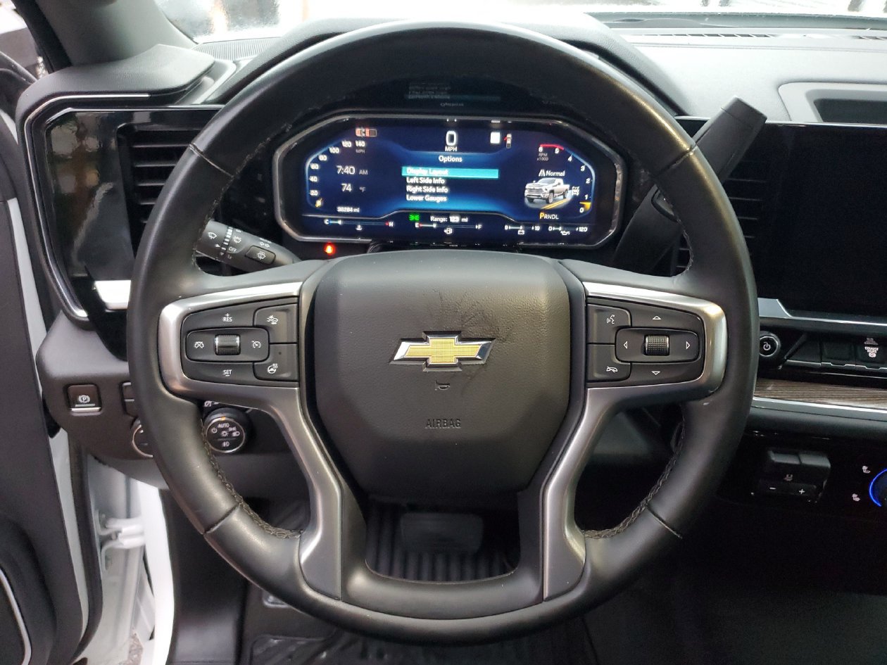 Used 2025 Chevrolet Silverado 2500 LT w/ Convenience Package AWD/4WD image 22