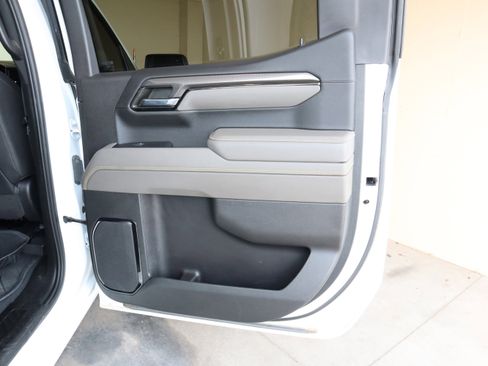 Used 2023 Chevrolet Silverado 1500 ZR2 w/ Technology Package image 45