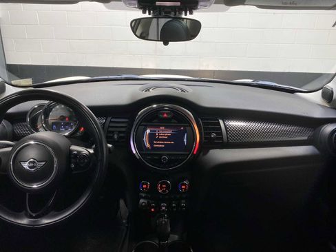 Used 2018 MINI Cooper S image 10