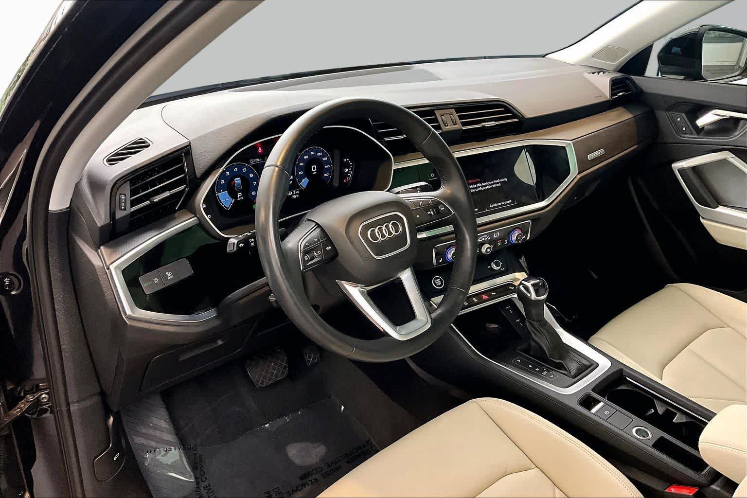 Used 2024 Audi Q3 2.0T Premium AWD/4WD image 17