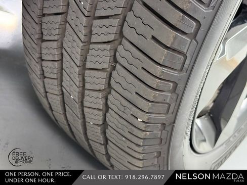 Used 2023 Jeep Grand Cherokee Altitude AWD/4WD image 14