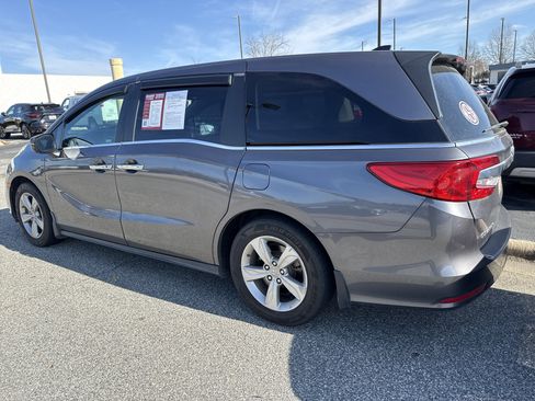 Used 2019 Honda Odyssey EX image 8