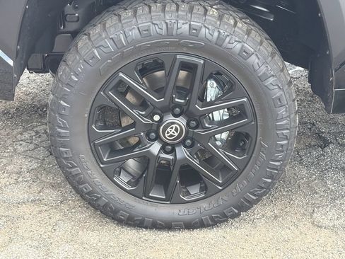 New 2026 Toyota Tundra 4x4 CrewMax image 11