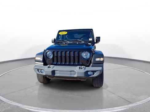 Used 2022 Jeep Wrangler Unlimited Sport AWD/4WD image 3
