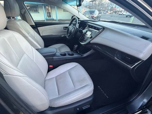 Used 2013 Toyota Avalon XLE image 14