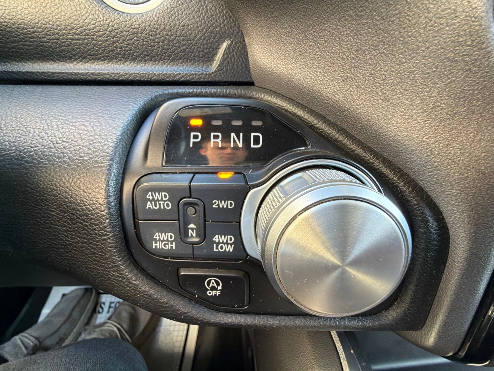 Used 2023 RAM 1500 Laramie AWD/4WD image 19