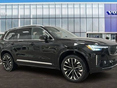 New 2026 Volvo XC90 T8 Plus w/ Protection Package Premier