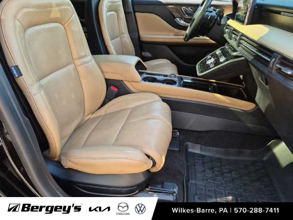 Used 2021 Lincoln Corsair Reserve w/ Equipment Group 201A AWD/4WD image 35