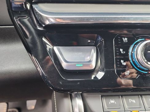 Certified 2024 GMC Sierra 1500 Denali Ultimate AWD/4WD image 17