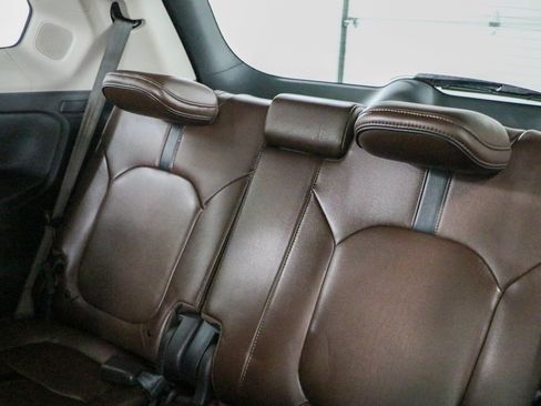 Used 2023 Honda Pilot Elite image 26