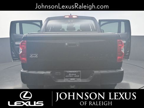 Used 2021 Toyota Tundra Limited w/ Limited Premium Package image 25
