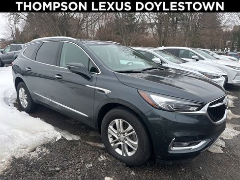 Used 2019 Buick Enclave Essence image 1