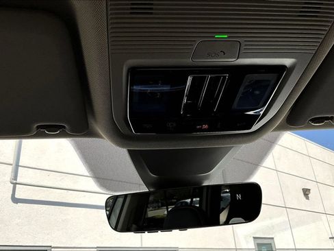 New 2026 Volkswagen Atlas SE FWD image 16