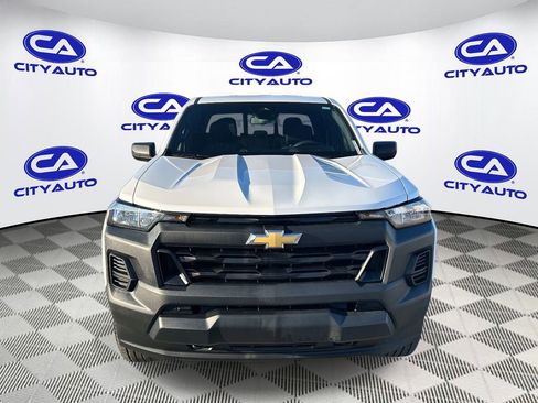 Used 2024 Chevrolet Colorado W/T w/ WT Convenience Package image 10